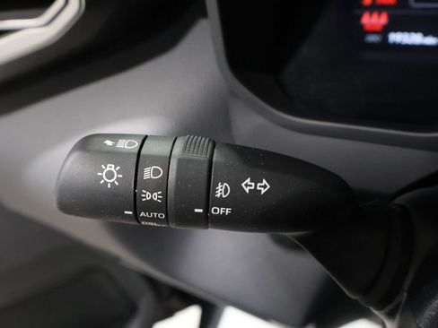 Used 2024 Toyota Tundra Limited image 39