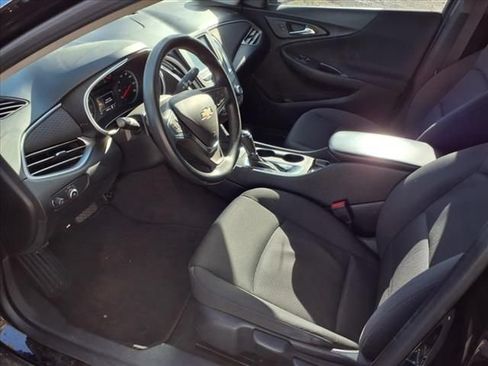 Used 2018 Chevrolet Malibu LS FWD image 8