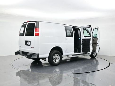 Used 2023 GMC Savana 2500 w/ Driver Convenience Package image 44