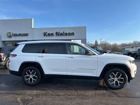 Used 2024 Jeep Grand Cherokee L Limited w/ Trailer Tow Package image 14