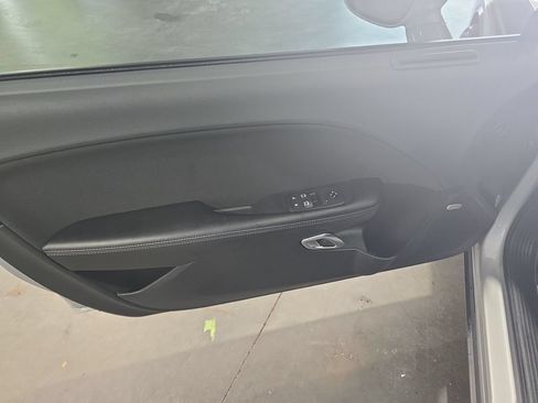 Used 2019 Dodge Challenger R/T Scat Pack RWD image 10