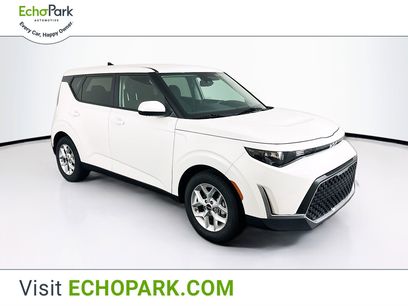 Used 2024 Kia Soul LX w/ Option Group 015