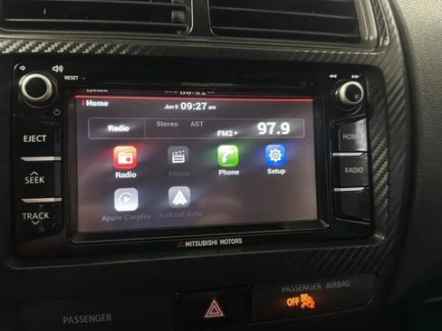 Used 2018 Mitsubishi Outlander Sport LE FWD image 20