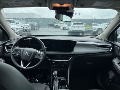 Used 2025 Buick Encore GX Preferred FWD image 33