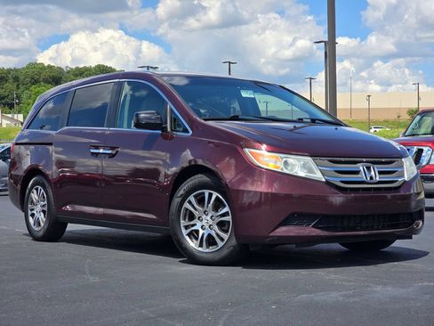 Used 2013 Honda Odyssey EX image 1
