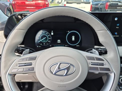 Used 2025 Hyundai Palisade Calligraphy FWD image 24