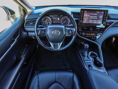 Used 2022 Toyota Camry XSE w/ Cold Weather Package image 26