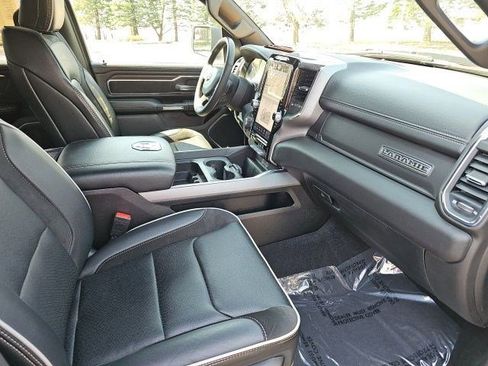 Used 2025 RAM 1500 Laramie w/ Sport Appearance Package image 11