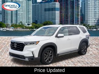 Certified 2023 Honda Pilot Elite 360° Tour