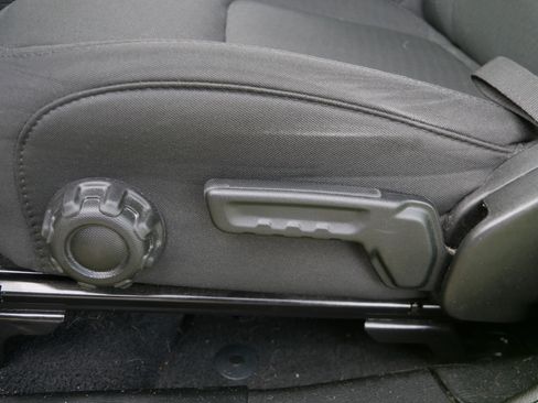 Used 2021 Jeep Wrangler Unlimited Sport image 19