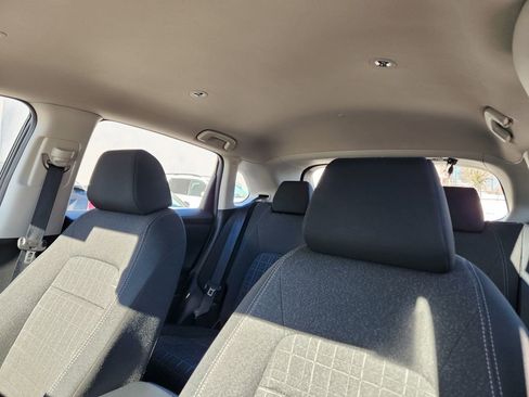 Certified 2023 Honda HR-V LX image 12