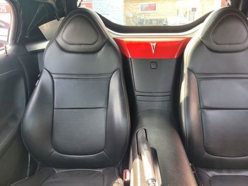 Used 2006 Pontiac Solstice Convertible w/ Premium Package image 23