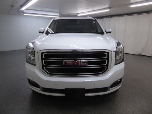 Used 2019 GMC Yukon XL SLT w/ Open Road Package image 2
