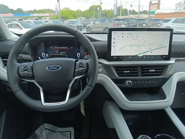 New 2026 Ford Explorer Platinum w/ LUX Leather Package AWD/4WD image 27