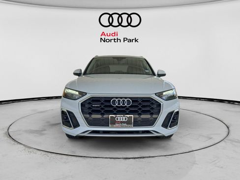 Used 2023 Audi Q5 2.0T Premium w/ Convenience Package AWD/4WD image 8