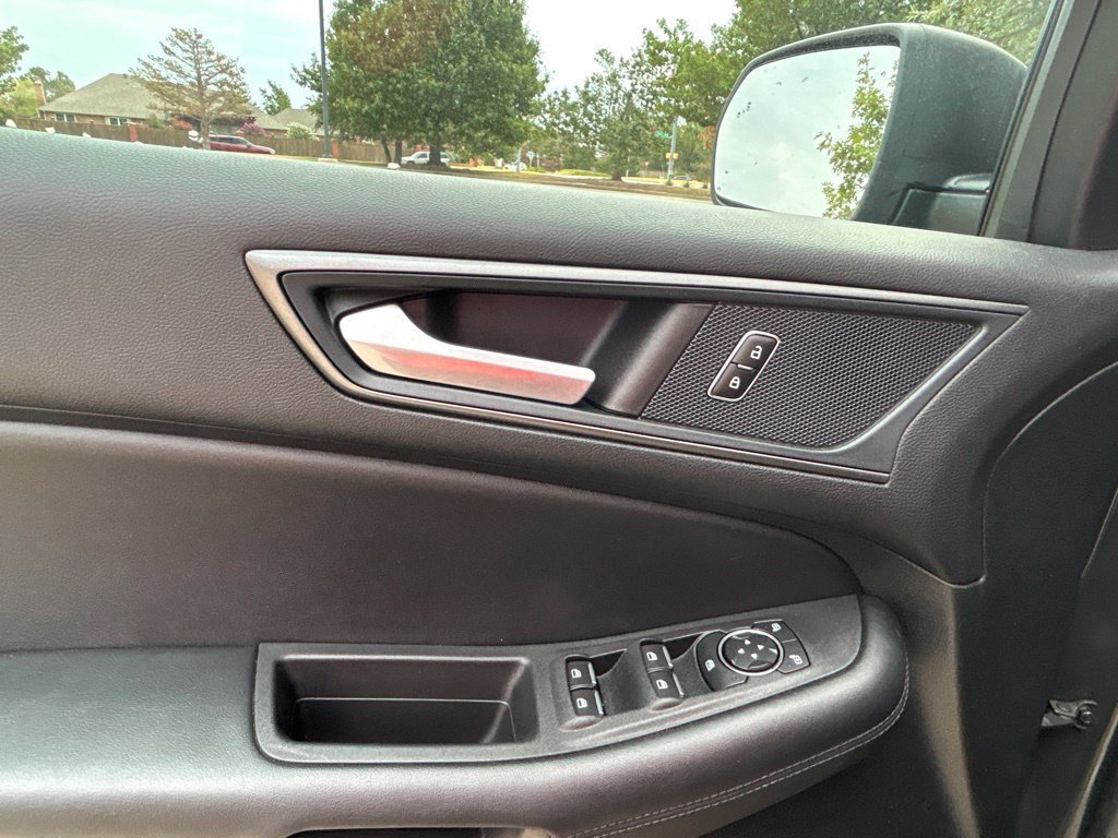 Used 2024 Ford Edge SE AWD/4WD image 14