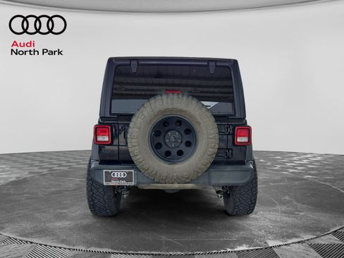 Used 2021 Jeep Wrangler Unlimited Sport AWD/4WD image 4