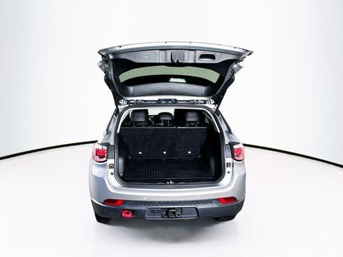 Used 2022 Jeep Compass Trailhawk w/ Trailhawk Convenience Group image 25