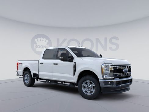 New 2026 Ford F250 XLT w/ FX4 Off-Road Package image 10