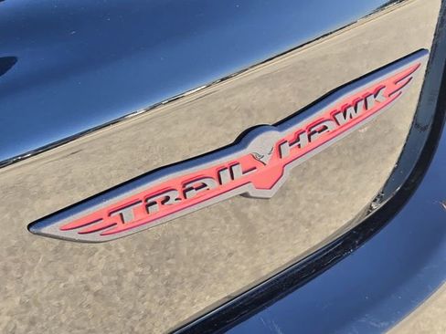 Used 2024 Jeep Compass Trailhawk image 13