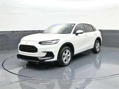 Used 2025 Honda HR-V LX