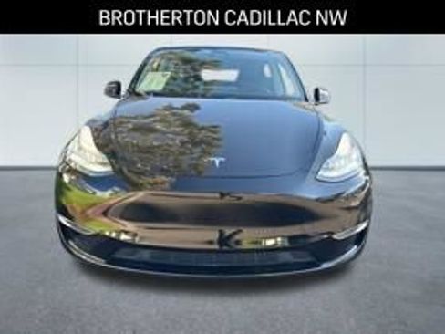 Used 2020 Tesla Model Y Long Range AWD/4WD image 2