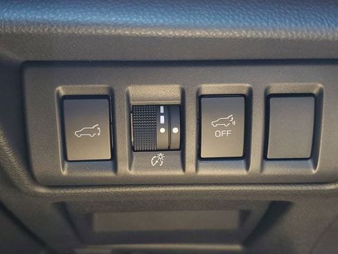 Used 2025 Subaru Outback Limited w/ Popular Package #2 image 35