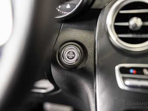 Used 2020 Mercedes-Benz GLC 300 SUV w/ Parking Assistance Package image 30