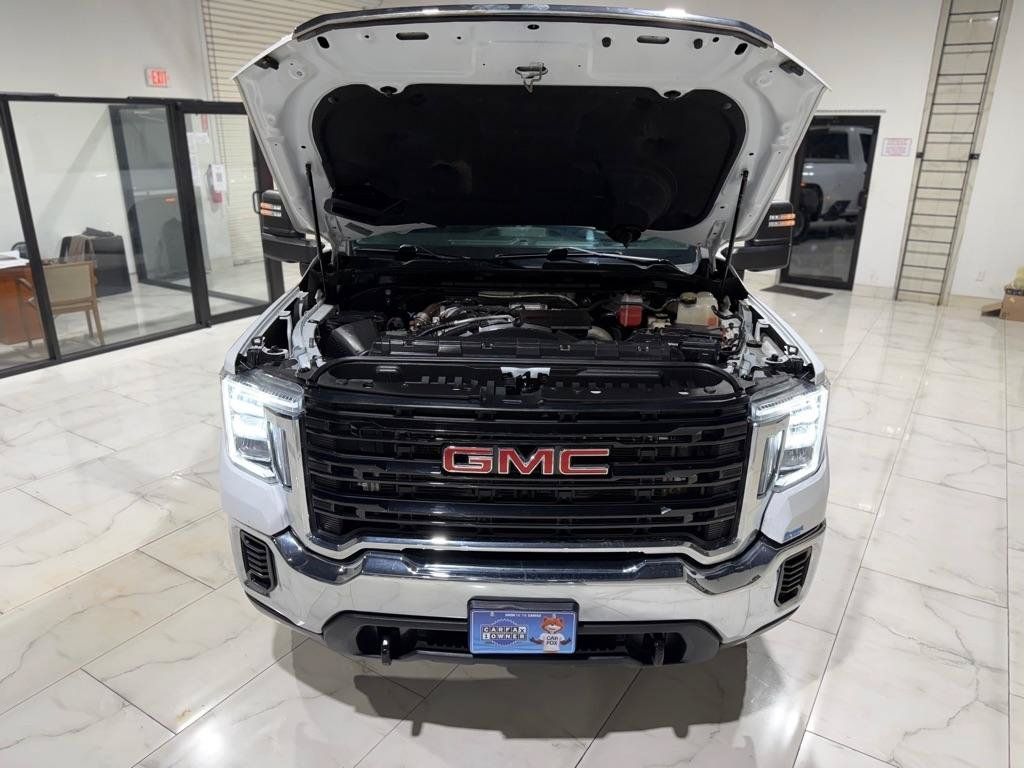 Used 2023 GMC Sierra 3500 Pro w/ Gooseneck/5TH Wheel Package AWD/4WD image 4