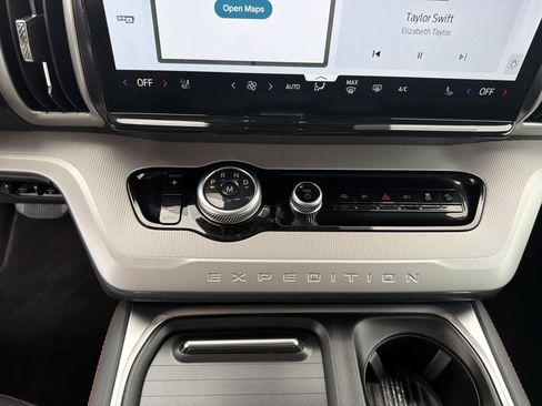 Certified 2025 Ford Expedition Max Active AWD/4WD image 74