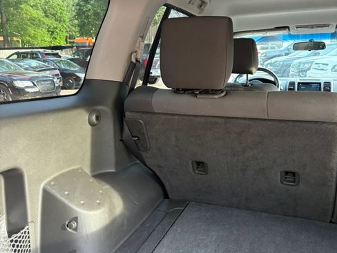 Used 2009 Nissan Xterra X AWD/4WD image 25