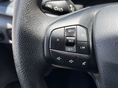 Certified 2024 Ford Transit 350 XLT RWD image 18
