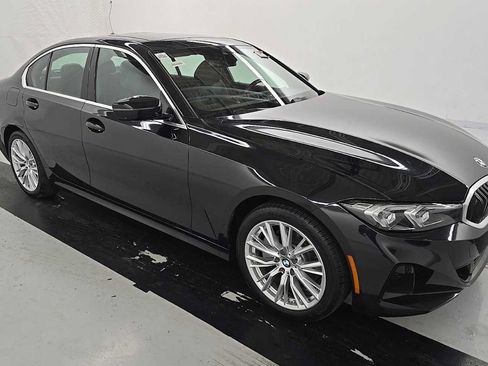 Used 2024 BMW 330i xDrive Sedan w/ Convenience Package AWD/4WD image 3