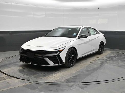 New 2026 Hyundai Elantra N Line image 4