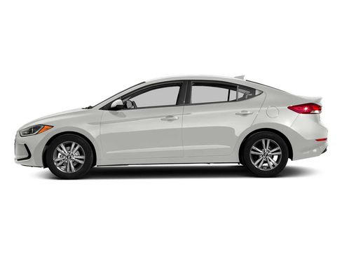 Used 2018 Hyundai Elantra SEL FWD image 3