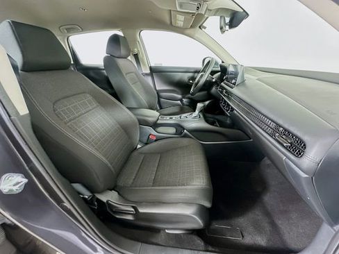 Used 2023 Honda HR-V LX image 7