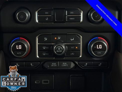 Used 2022 Chevrolet Tahoe Z71 w/ Luxury Package AWD/4WD image 17