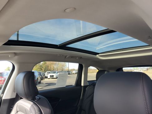 New 2026 Lincoln Nautilus Reserve image 10