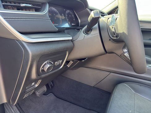 New 2025 Jeep Grand Cherokee L Altitude image 13