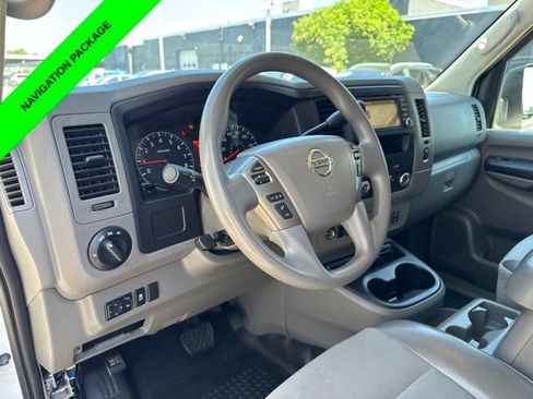 Used 2018 Nissan NV 3500 SV w/ Navigation Package RWD image 7