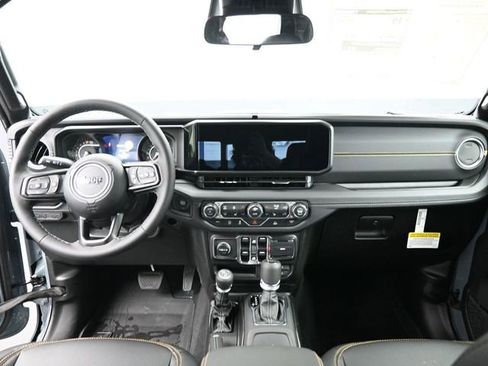 New 2026 Jeep Gladiator Sport AWD/4WD image 22