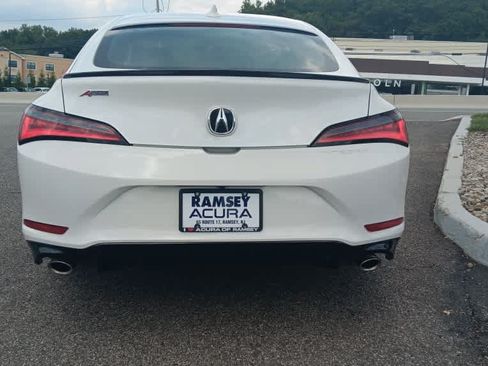 Used 2023 Acura Integra A-Spec FWD image 4