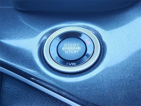 Used 2021 Jeep Grand Cherokee L Laredo image 22