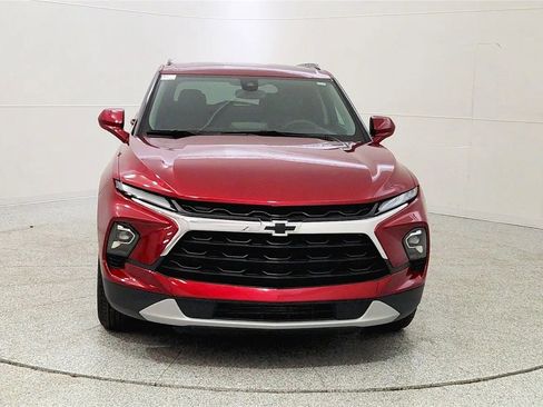 Used 2024 Chevrolet Blazer LT w/ Convenience Package image 2