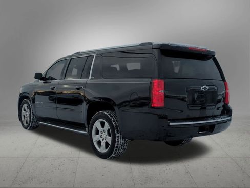 Used 2015 Chevrolet Suburban LTZ image 4