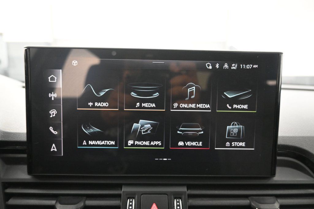 Used 2024 Audi SQ5 Prestige AWD/4WD image 10