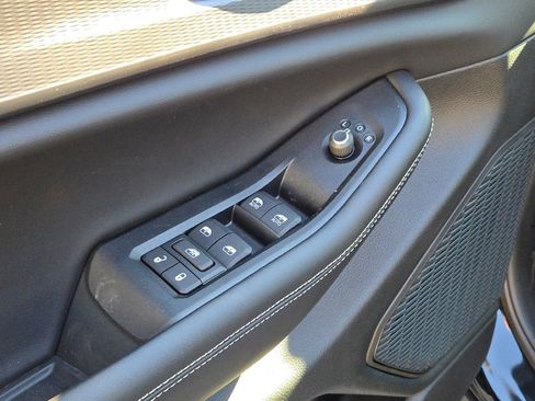 New 2025 Jeep Grand Cherokee Laredo X image 23