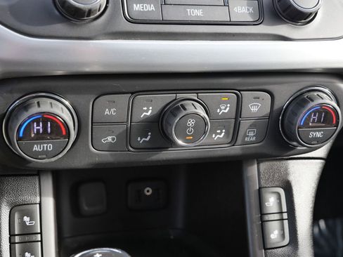 Used 2017 GMC Acadia SLT image 42