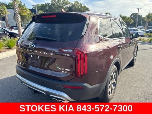 Used 2021 Kia Telluride EX w/ Towing Package FWD image 5