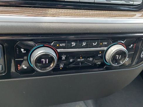 Used 2025 Chevrolet Silverado 1500 LT image 39